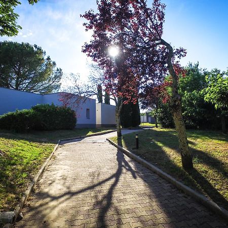 Village Vacances Passion La Buissière Labeaume Esterno foto